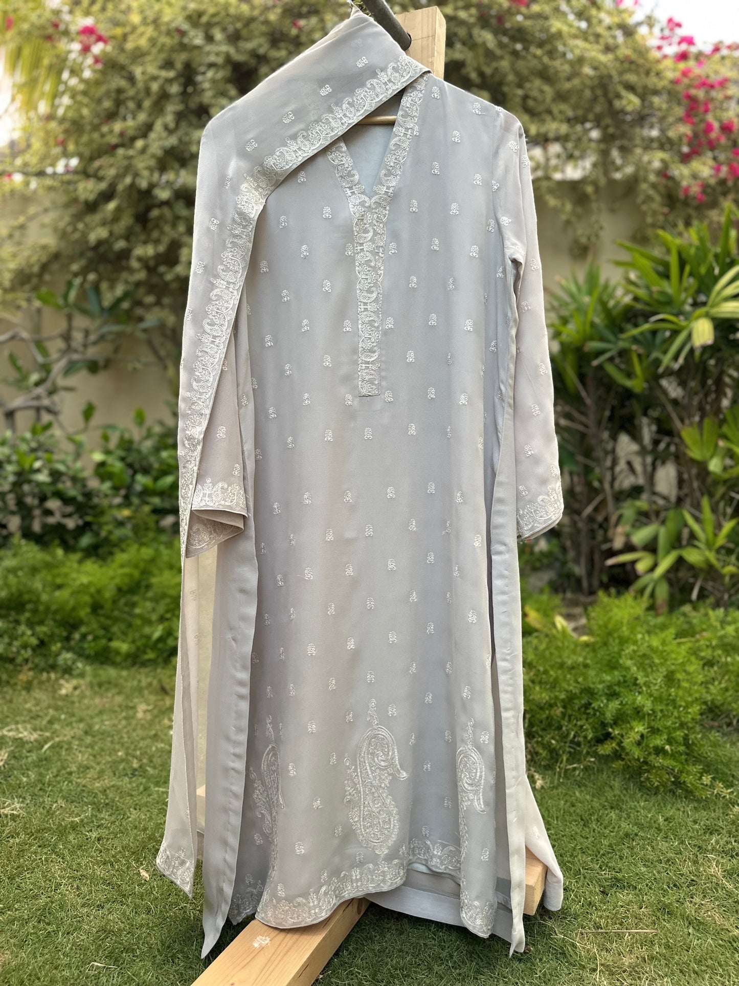Alf Zahra Dupatta