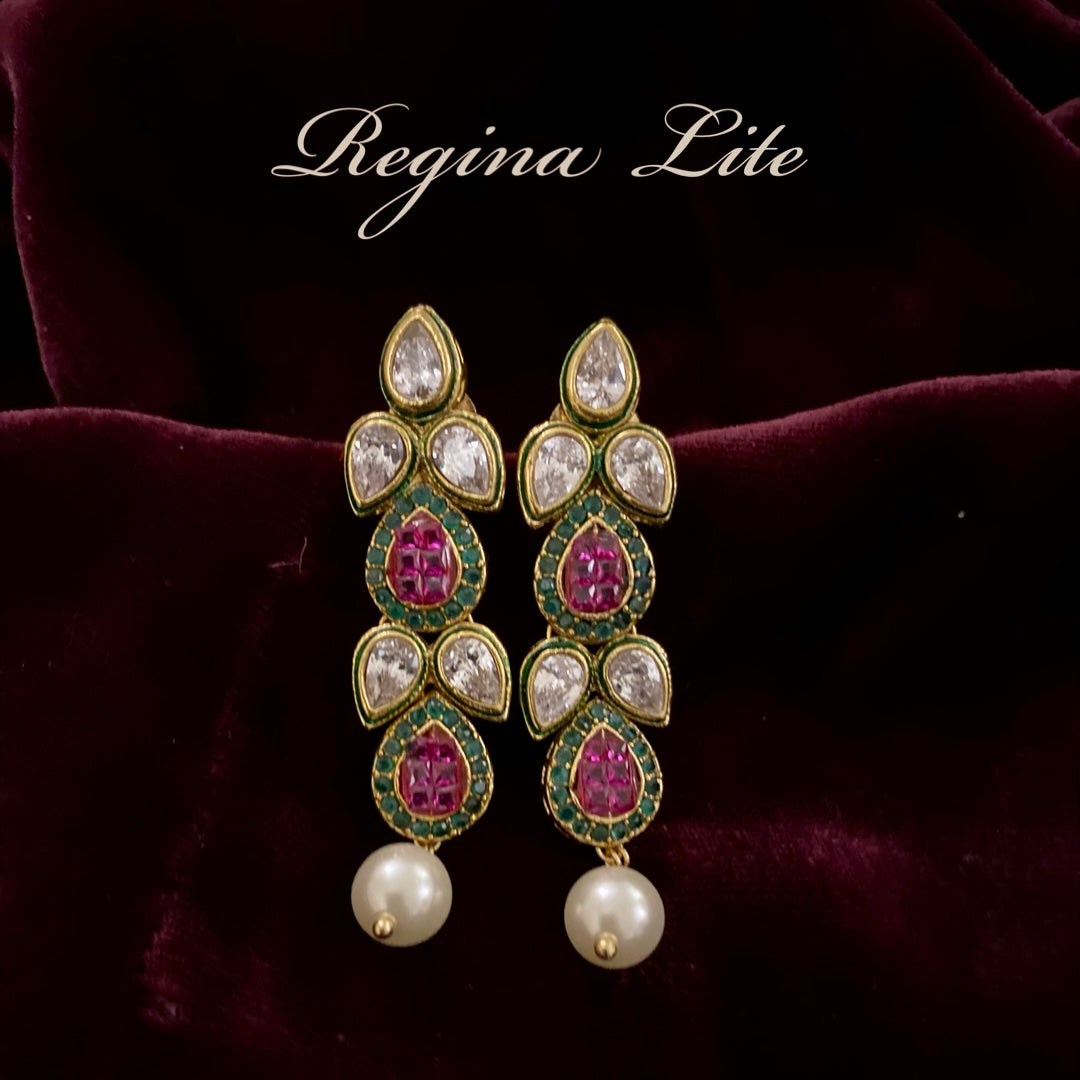 REGINA LITE EARRINGS