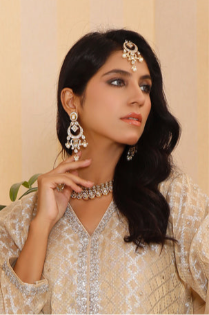RAAINA EARRINGS