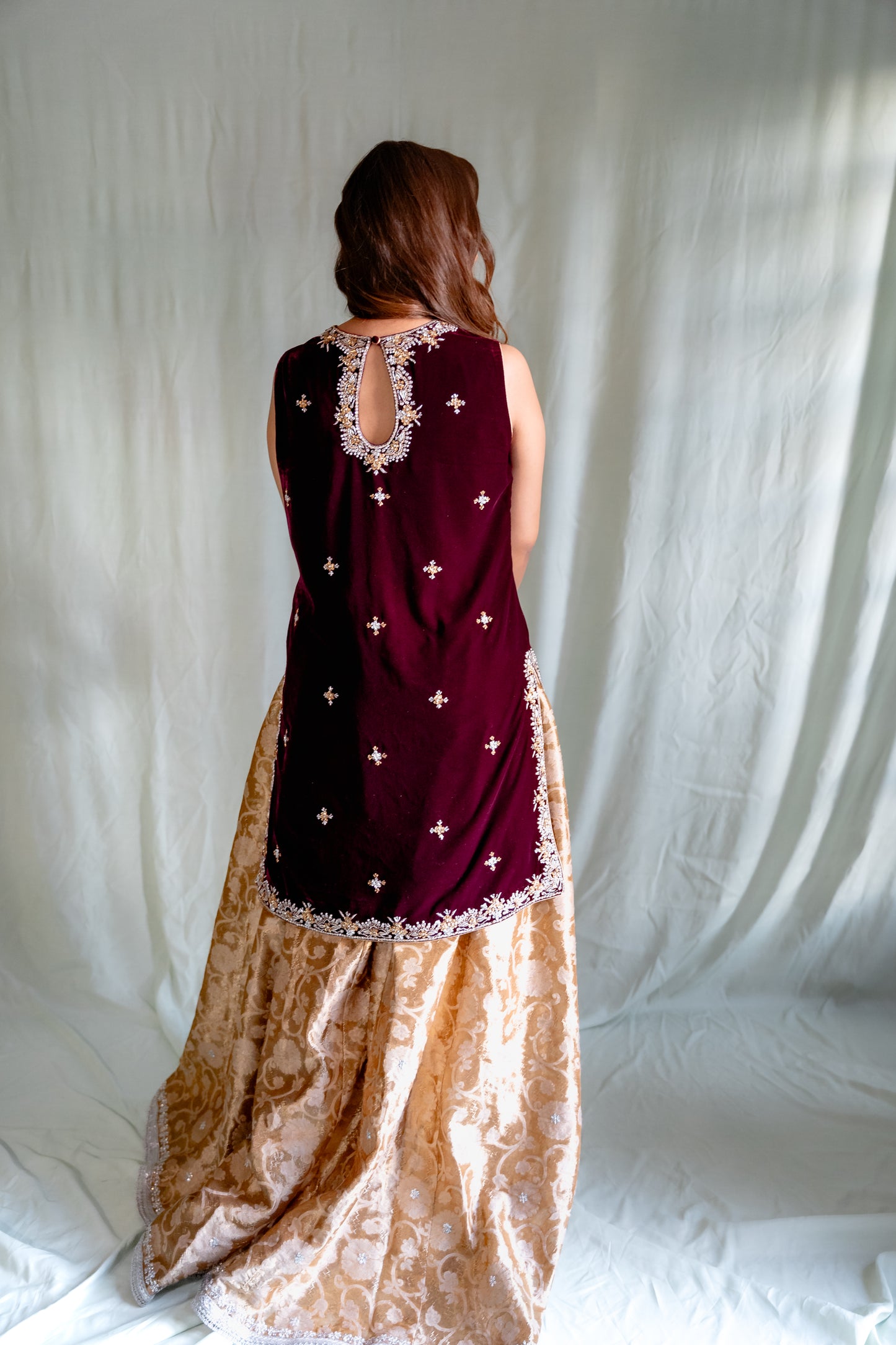 VELVET VOGUE