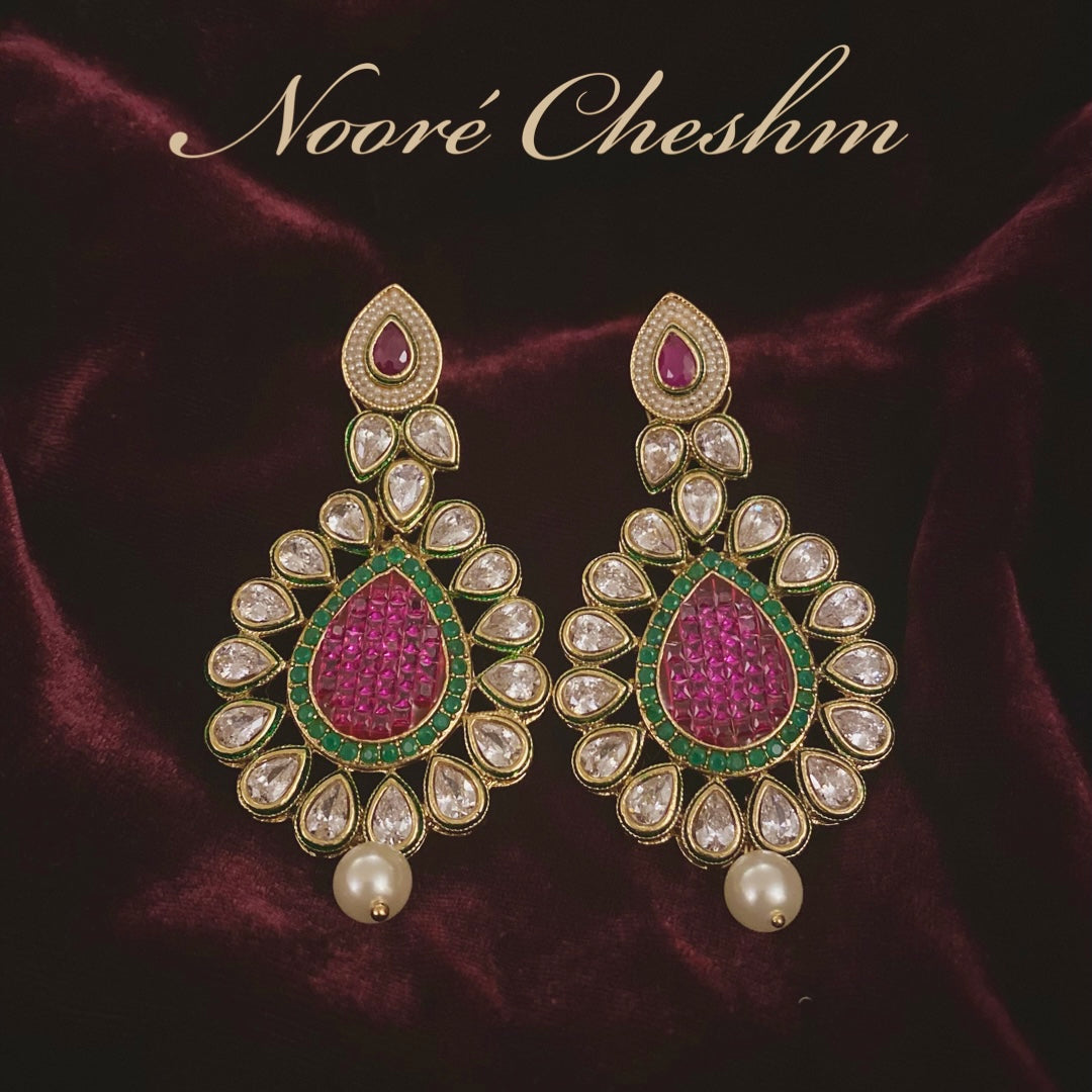 NOORÉ CHESHM EARRINGS